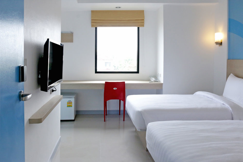 Hop Inn Lampang Kültér fotó
